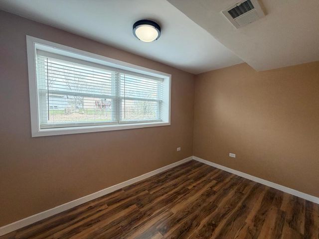 1817 218th Place, Sauk Village, IL 60411