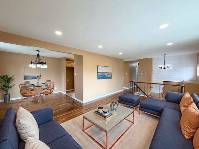 1817 218th Place, Sauk Village, IL 60411