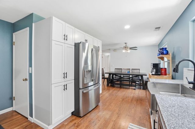 5655 Midforest Lane, Cincinnati, OH 45233
