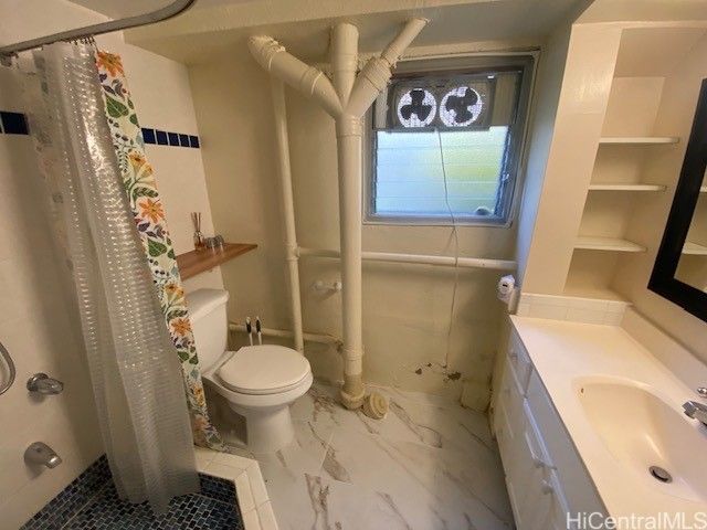 1382 Frank Street BACK, Honolulu, HI 96816