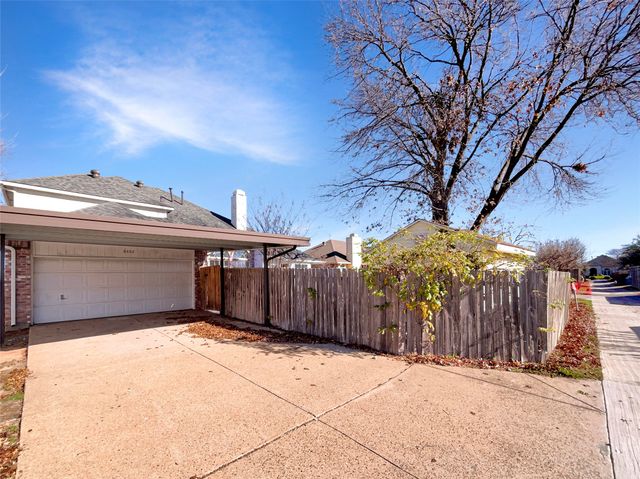 8402 Trail Lake Drive, Rowlett, TX 75088