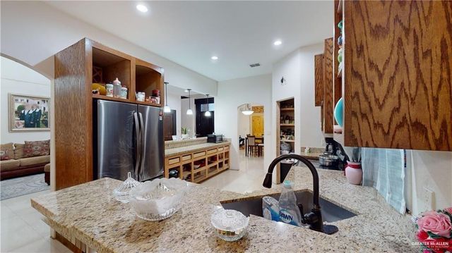 2117 Roman Street, Mission, TX 78573