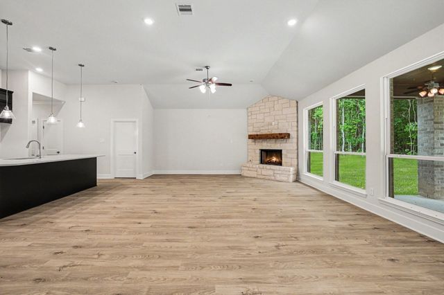 4516 Road 66112, Dayton, TX 77535