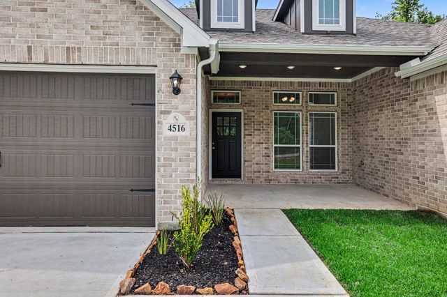4516 Road 66112, Dayton, TX 77535