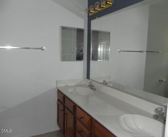 108 Foscoe Lane, Cary, NC 27513