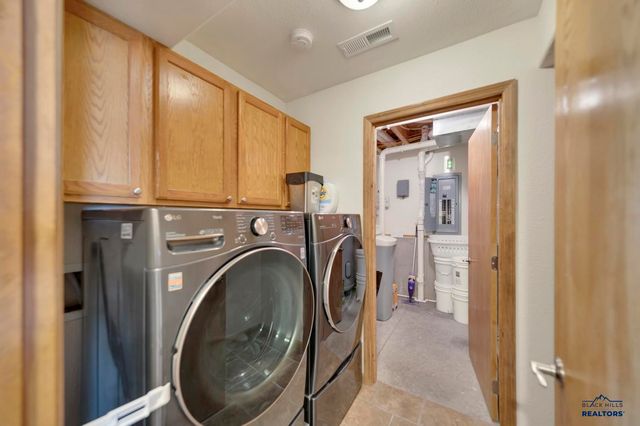 14839 FOX TRAIL, Box Elder, SD 57719