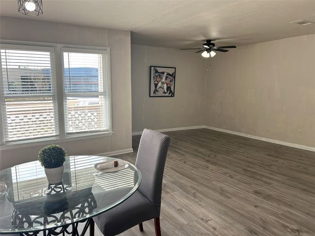 5025 Stephanie Drive, Haltom City, TX 76117