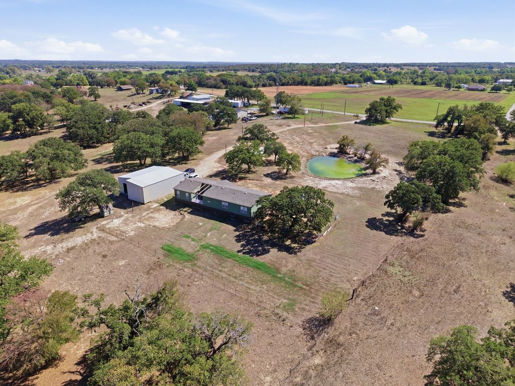 664 County Road 4756, Boyd, TX 76023 — photo 2