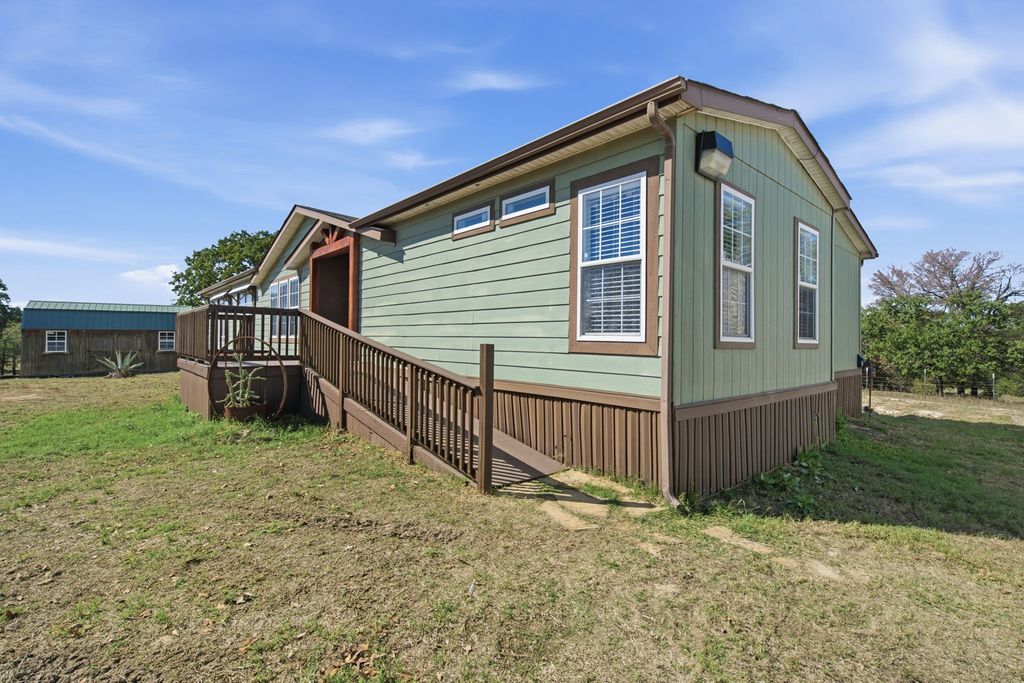 664 County Road 4756, Boyd, TX 76023 — photo 4