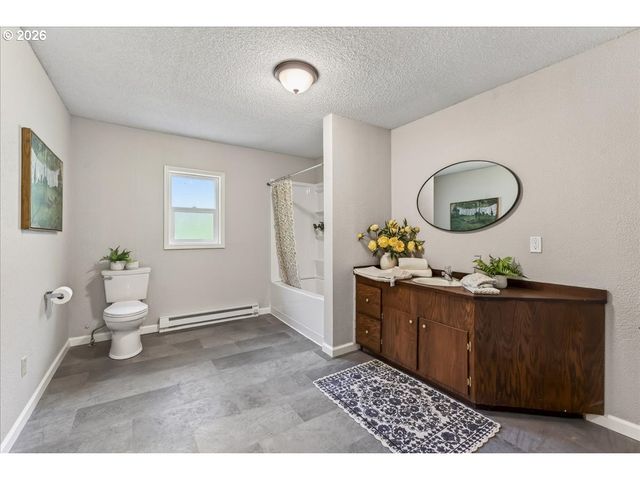 6791 Sw MILL Rd, Gaston, OR 97119