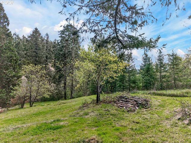 6791 Sw MILL Rd, Gaston, OR 97119