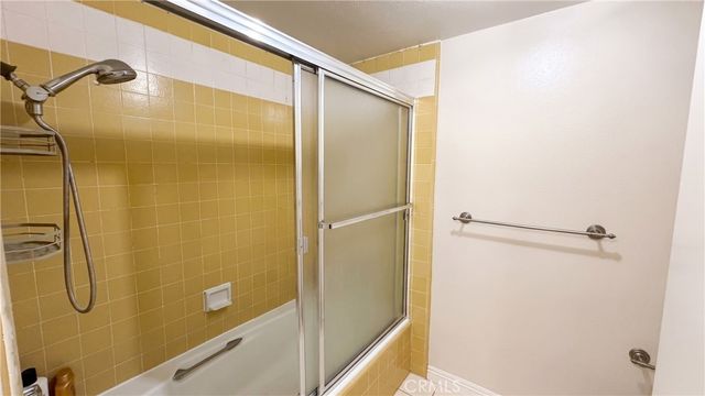 8 Monarch, Irvine, CA 92604
