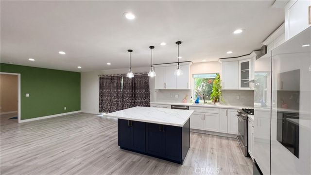8 Monarch, Irvine, CA 92604