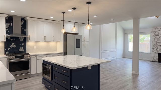 8 Monarch, Irvine, CA 92604