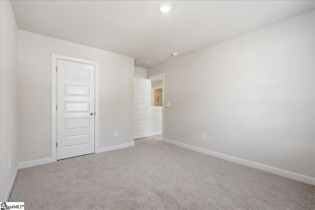 923 Rising Oak Court, Spartanburg, SC 29301