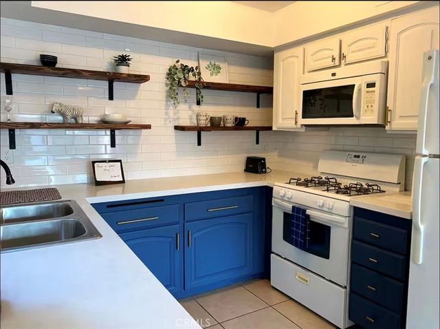9306 Mesa Verde, Montclair, CA 91763