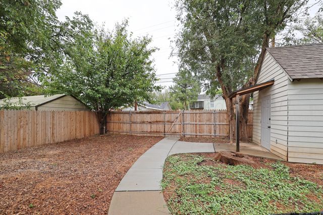 2115 S ONG Street, Amarillo, TX 79109