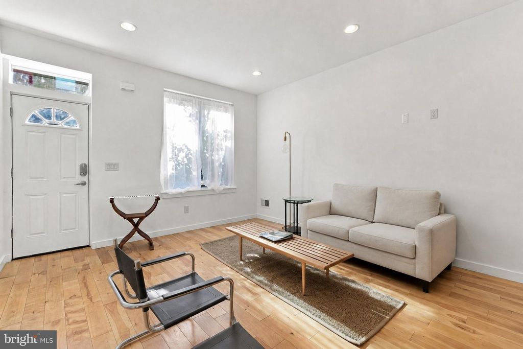 1232 N HOLLYWOOD ST, PHILADELPHIA, PA 19121 — photo 5