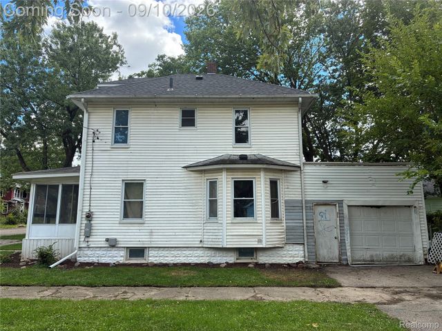 1517 Iowa Avenue, Flint, MI 48506