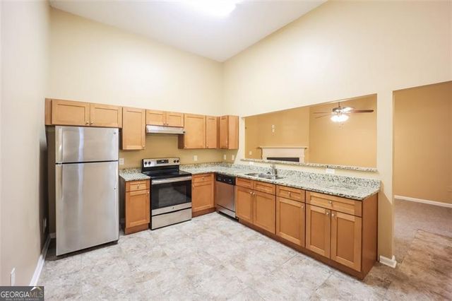 4827 WOLFCREEK View, Atlanta, GA 30349