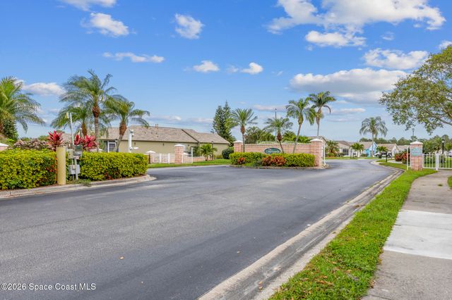 2237 Redwood Circle, Palm Bay, FL 32905