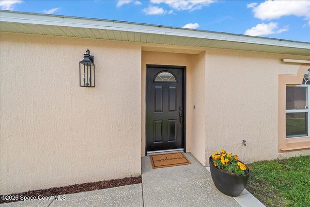 2237 Redwood Circle, Palm Bay, FL 32905