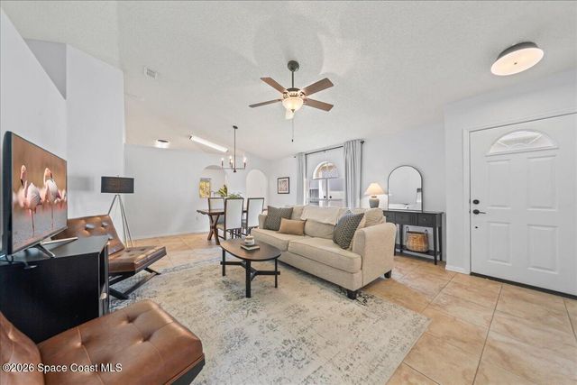 2237 Redwood Circle, Palm Bay, FL 32905