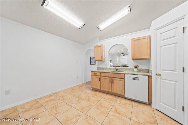 2237 Redwood Circle, Palm Bay, FL 32905