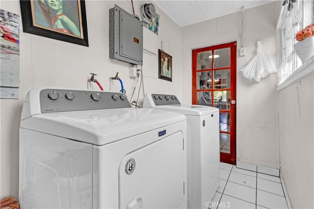 344 W 83rd, Los Angeles, CA 90003