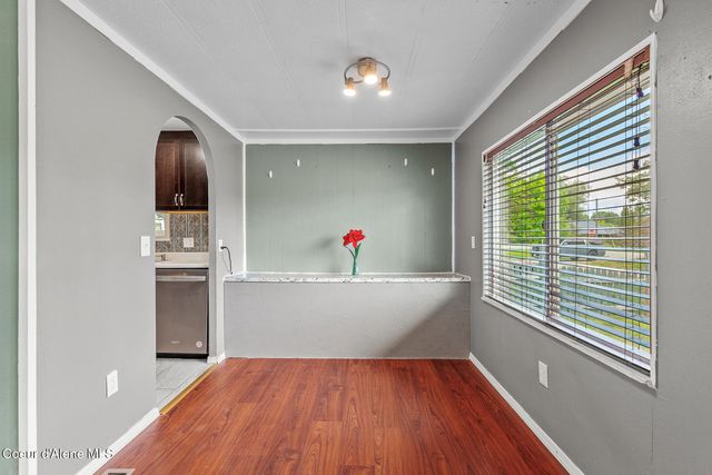 311 N Main St, Kootenai, ID 83840
