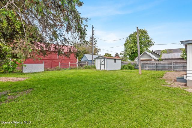 311 N Main St, Kootenai, ID 83840