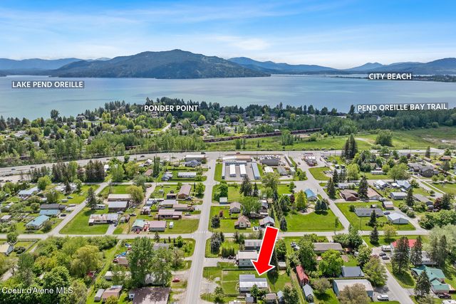 311 N Main St, Kootenai, ID 83840