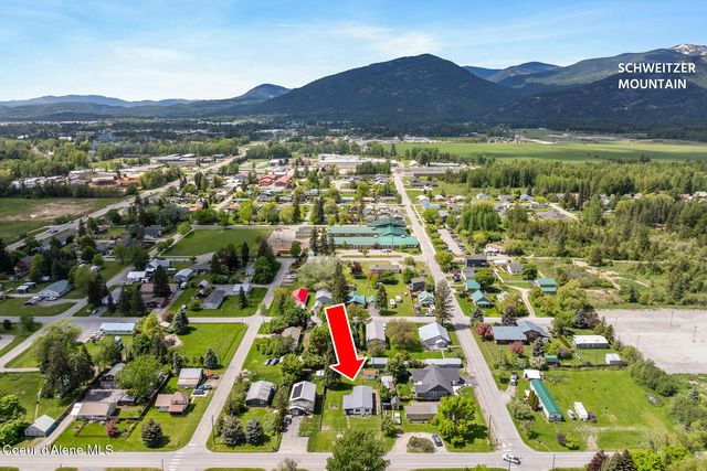 311 N Main St, Kootenai, ID 83840