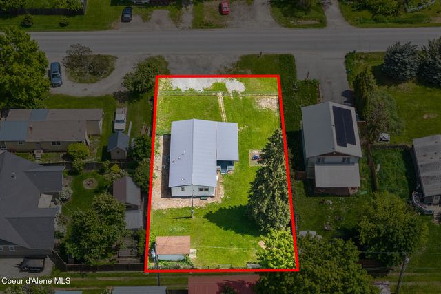 311 N Main St, Kootenai, ID 83840