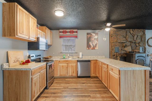 62290 E 280 Road, Grove, OK 74344