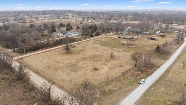 62290 E 280 Road, Grove, OK 74344