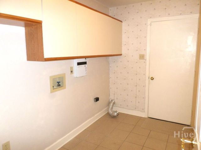 2 Lauren Court, Savannah, GA 31419