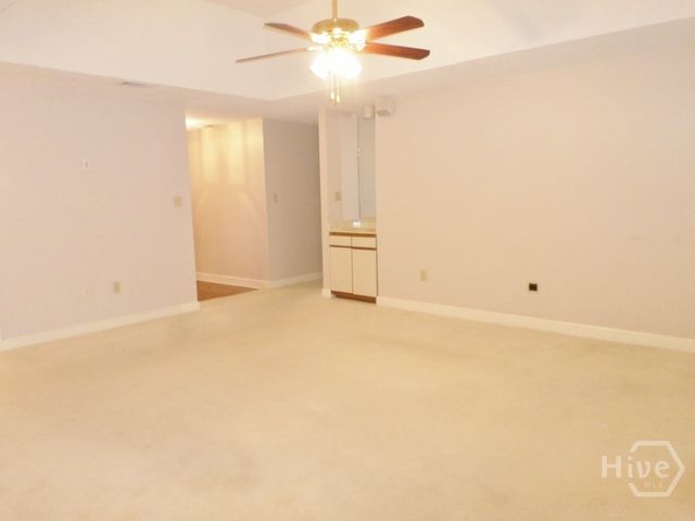 2 Lauren Court, Savannah, GA 31419