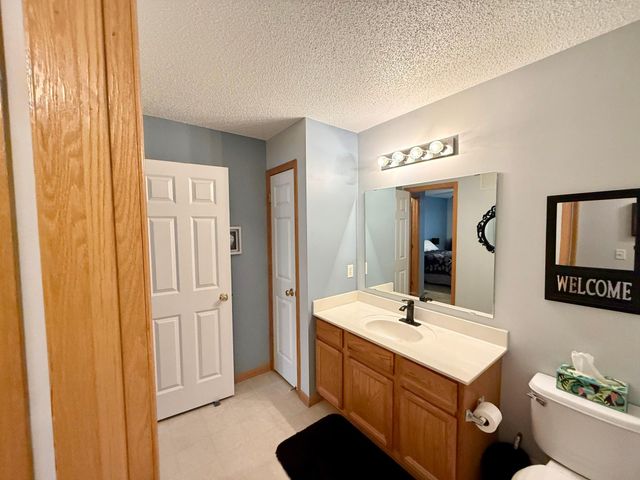 10914 181st Lane NW, Elk River, MN 55330