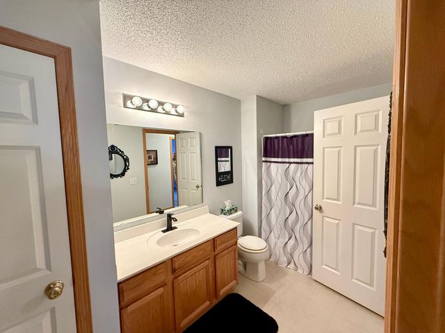 10914 181st Lane NW, Elk River, MN 55330