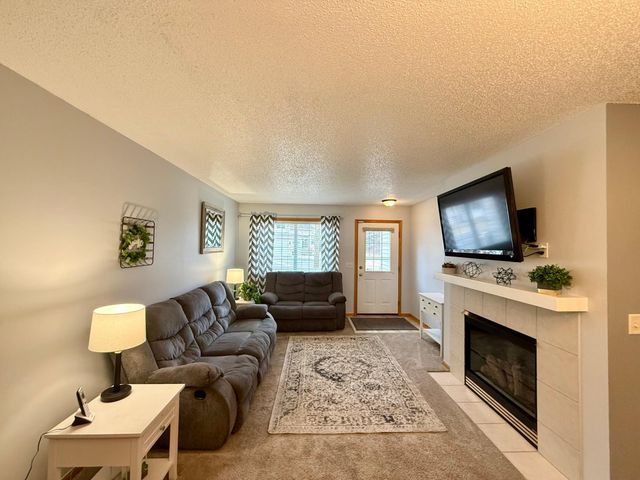 10914 181st Lane NW, Elk River, MN 55330