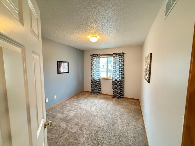 10914 181st Lane NW, Elk River, MN 55330