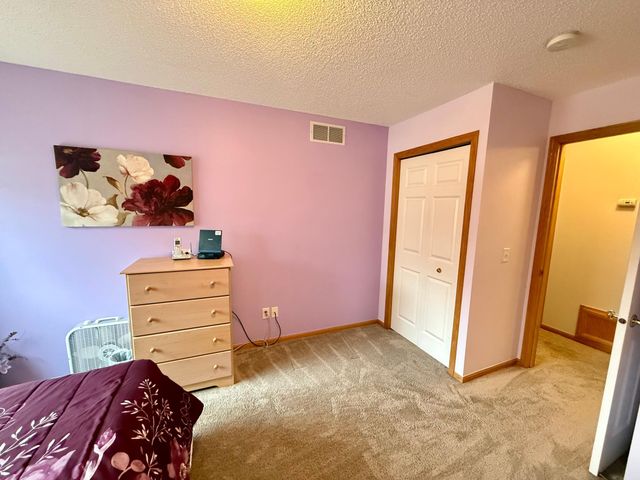 10914 181st Lane NW, Elk River, MN 55330