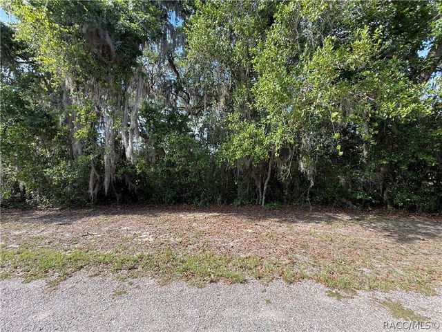 6979 E Grass Court, Inverness, FL 34453