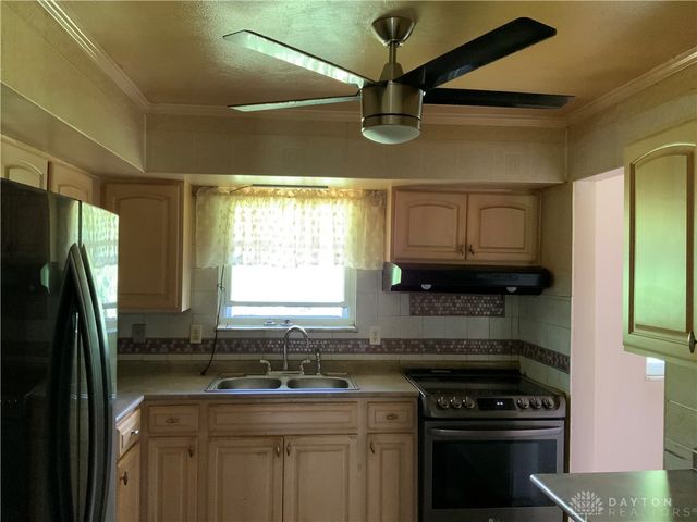 413 Majestic Drive, Dayton, OH 45417