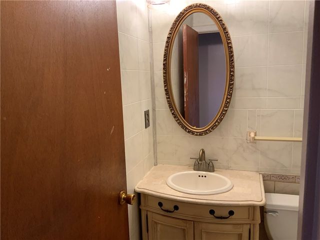 413 Majestic Drive, Dayton, OH 45417