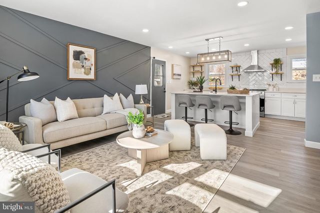 1402 VALLEY CREEK RD, Severn, MD 21144