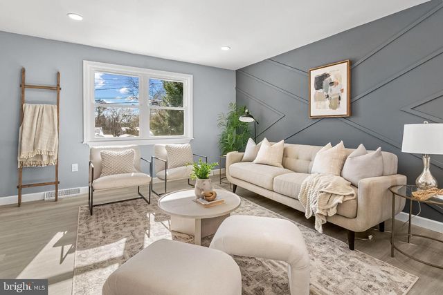 1402 VALLEY CREEK RD, Severn, MD 21144