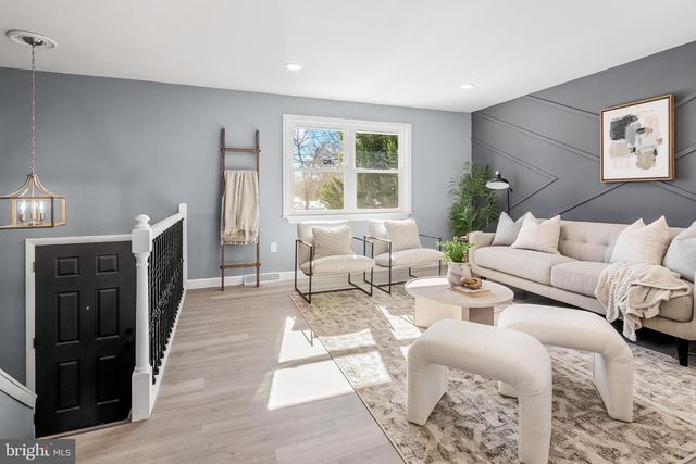 1402 VALLEY CREEK RD, Severn, MD 21144