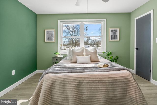 1402 VALLEY CREEK RD, Severn, MD 21144